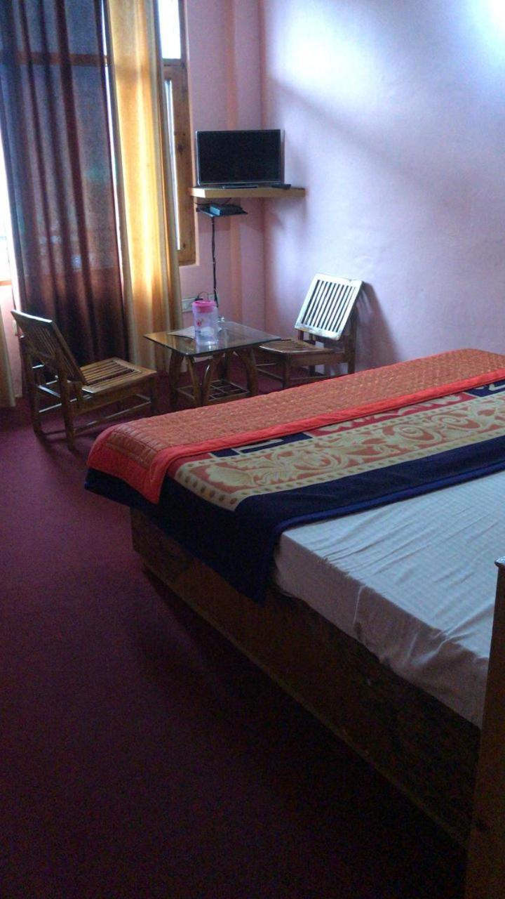 מנאלי Hotel Kingston מראה חיצוני תמונה